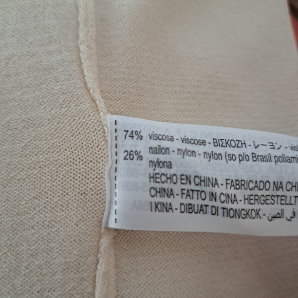 Zara Henley Cream Buttoned Maille Top - Picture 8 of 8